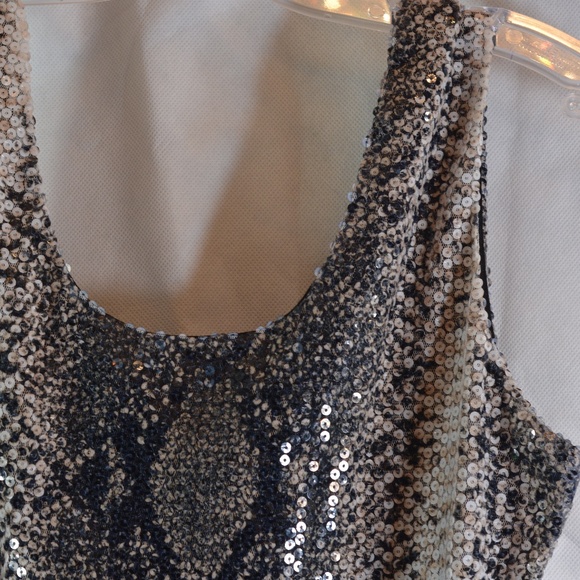 QED London Sequin Animal Print Dress SZ L - Picture 8 of 14